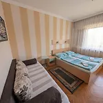 In - Balaton 49198 Daire