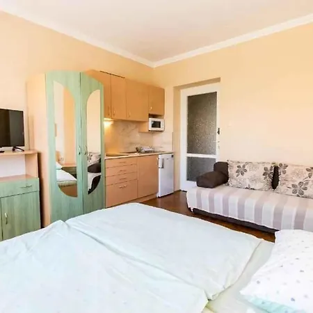 In - Balaton 49198 Apartment