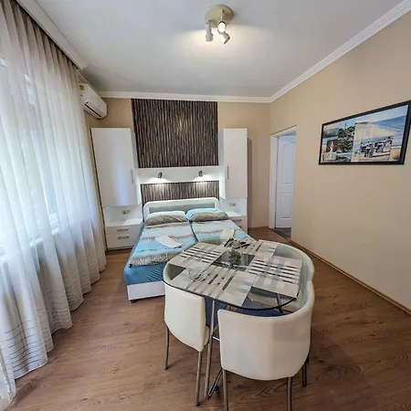 In - Balaton 49198 Apartament Siófok