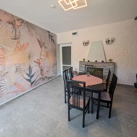 In - Balaton 49198 Apartment Siofok